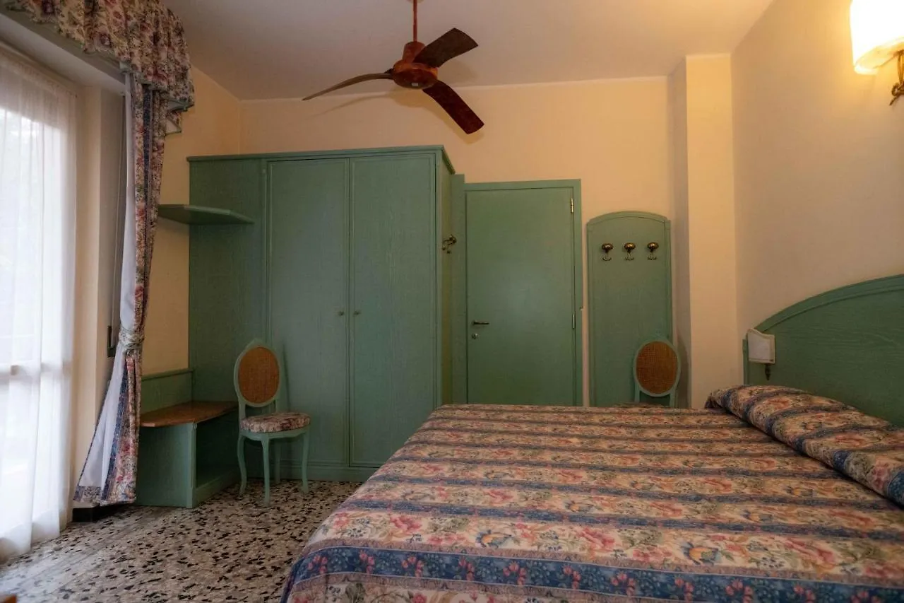 Hotel Magnolia Αλμπένγκα