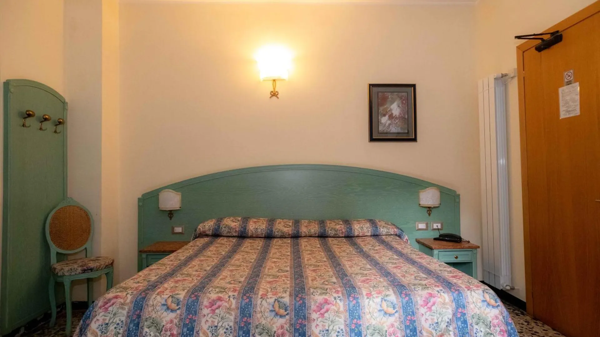 **  Hotel Magnolia Albenga Itálie