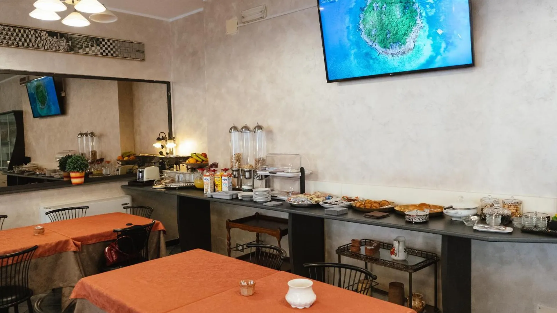 Hotel Magnolia Albenga 2*,
